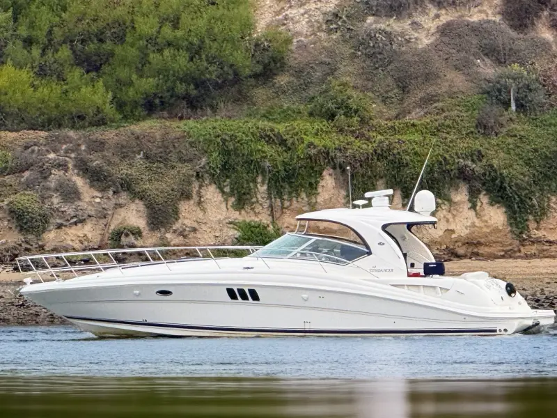 Viva La Sea - 2007 Sea Ray 44 Sundancer at Bayside Marina Viva La Sea - 2007 Sea Ray 44 Sundancer luxury yacht partnership at Bayside Marina Newport Beach California